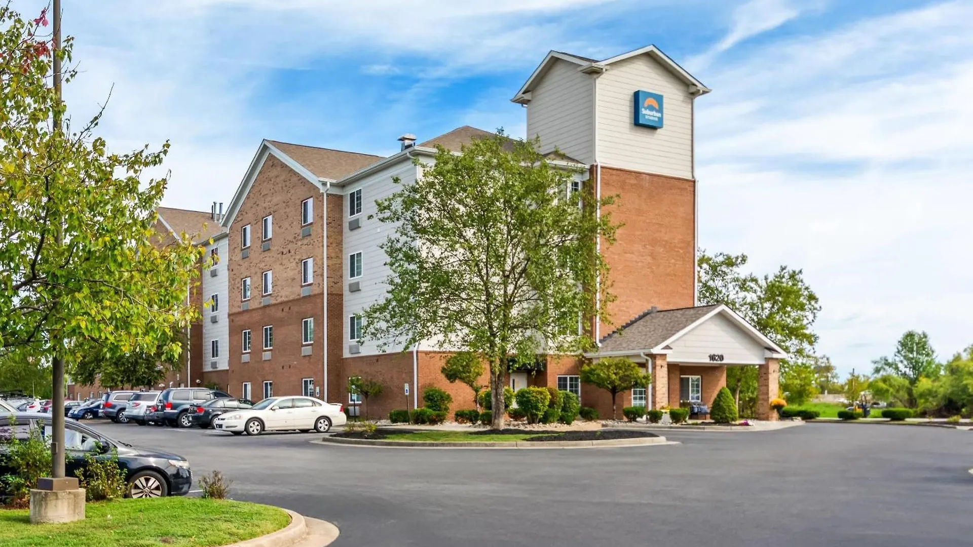 4 Smart 2-Star Hotels Near Thomas Edison House Worth Booking