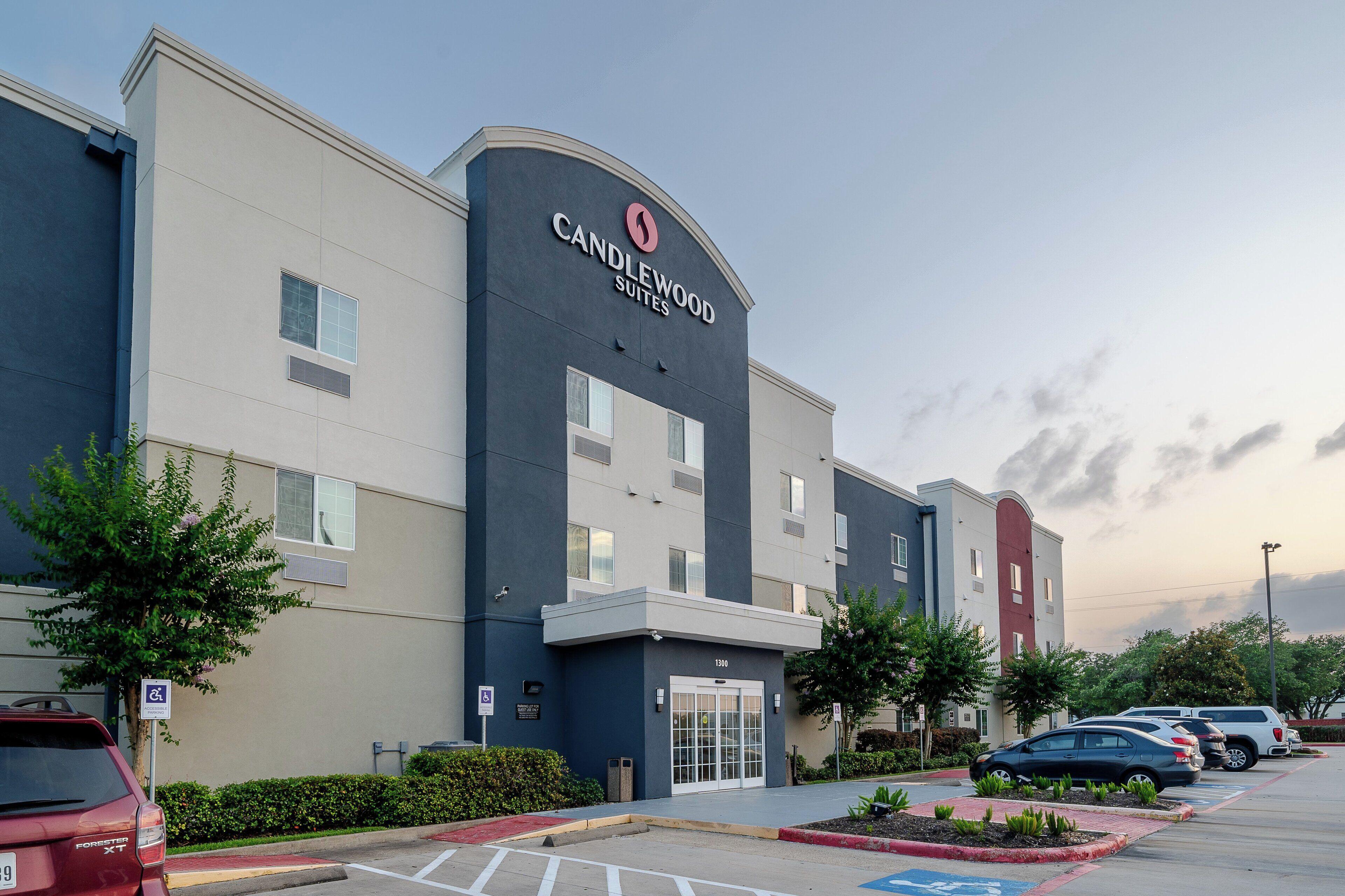 Where to Stay in North Texas Gulf Coast: 7 Best Golf Hotels